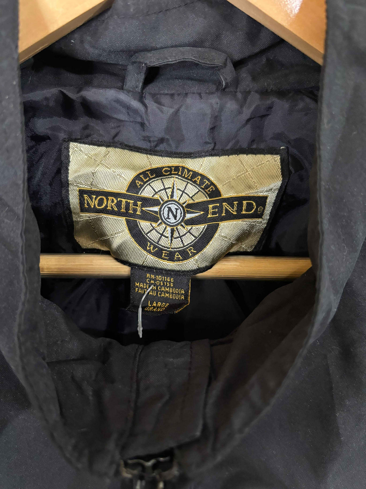 North Ends Windbreaker | Wind Cheater |Jackets| Sportswear , Gymwear & Activewear | Track& Field| Running | Winter wear