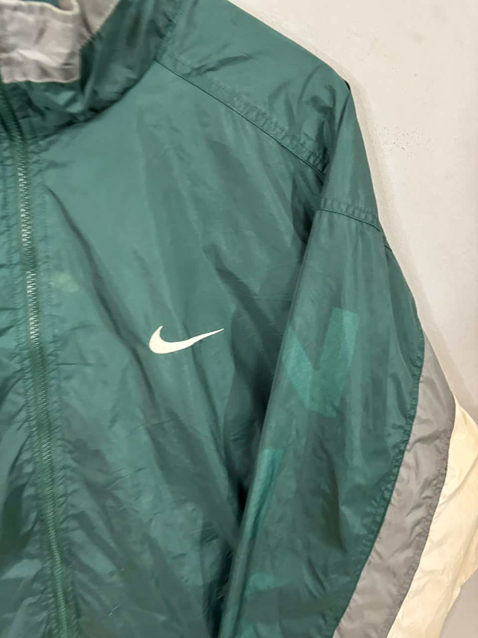 N*ke Windbreaker | Wind Cheater |Jackets| Sportswear , Gymwear & Activewear | Track& Field| Running | Winter wear