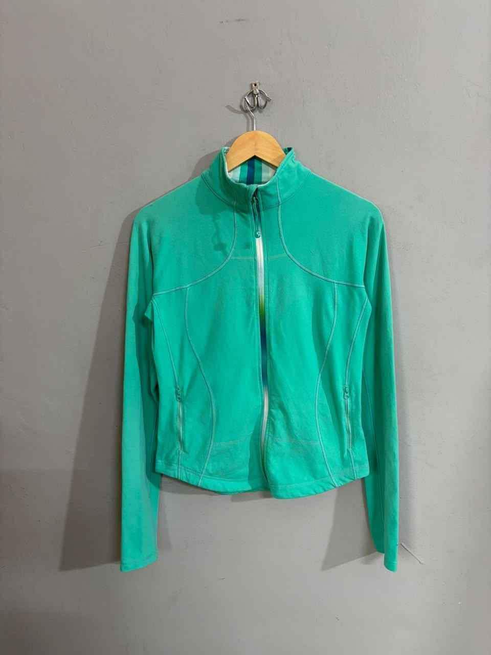 Athletic Windbreaker | Wind Cheater |Jackets| Sportswear , Gymwear & Activewear | Track& Field| Running | Winter wear