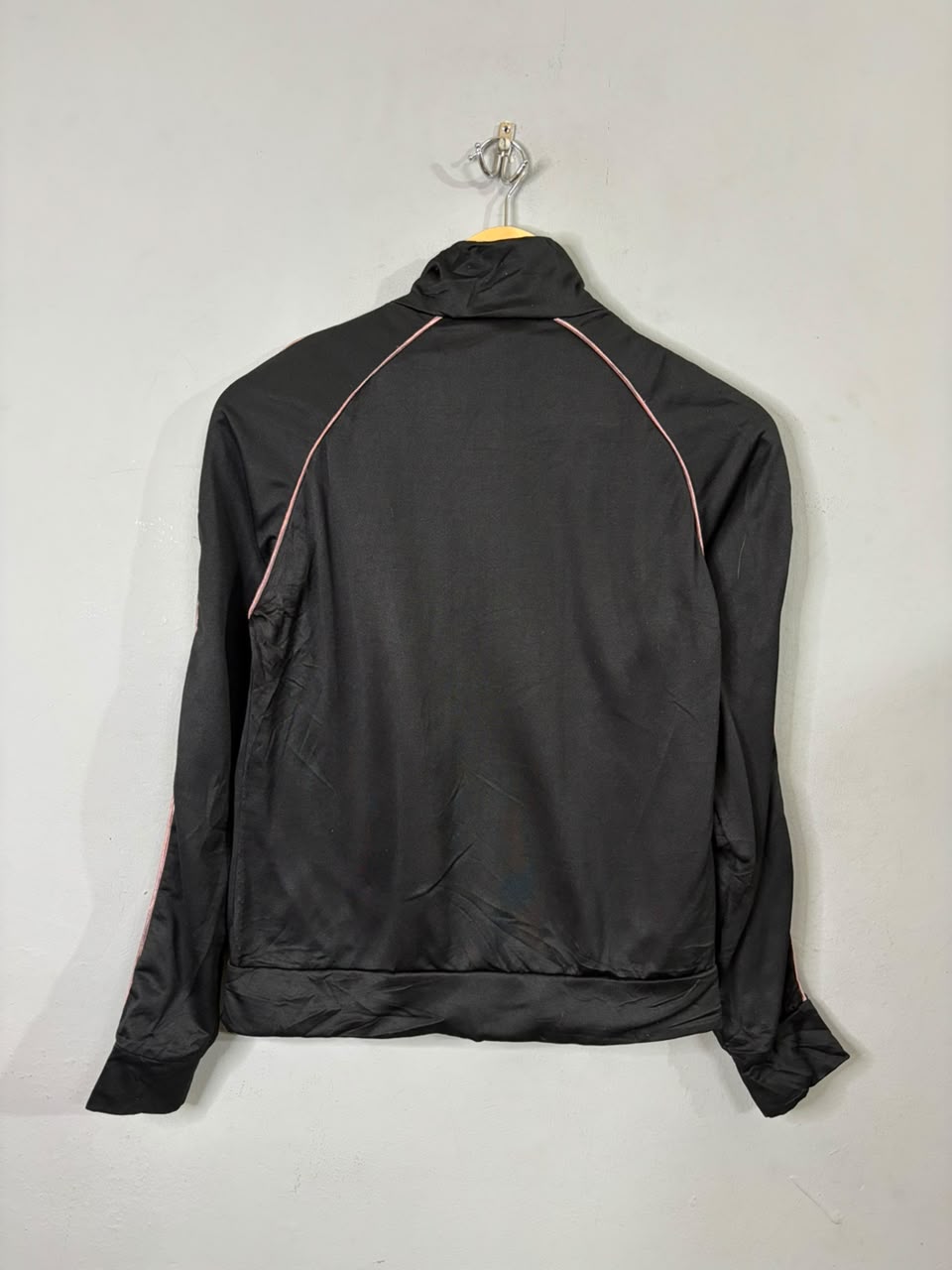 Fabi Jeans Windbreaker | Wind Cheater |Jackets| Sportswear , Gymwear & Activewear | Track& Field| Running | Winter wear