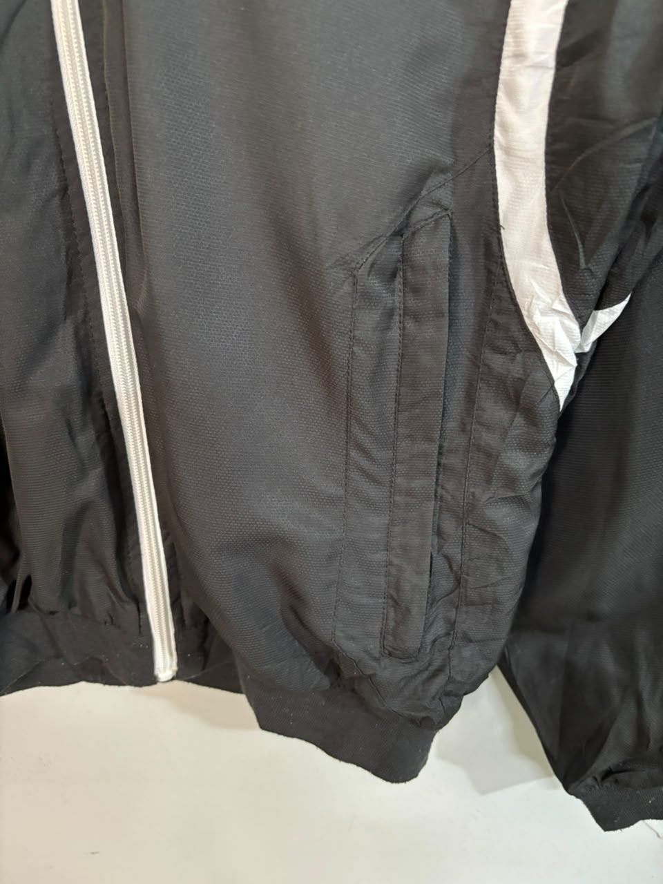 Macron Windbreaker | Wind Cheater |Jackets| Sportswear , Gymwear & Activewear | Track& Field| Running | Winter wear