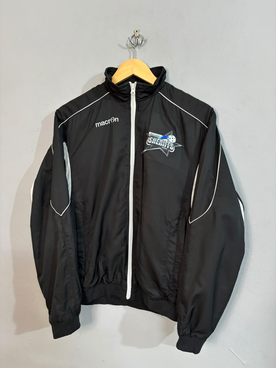 Macron Windbreaker | Wind Cheater |Jackets| Sportswear , Gymwear & Activewear | Track& Field| Running | Winter wear