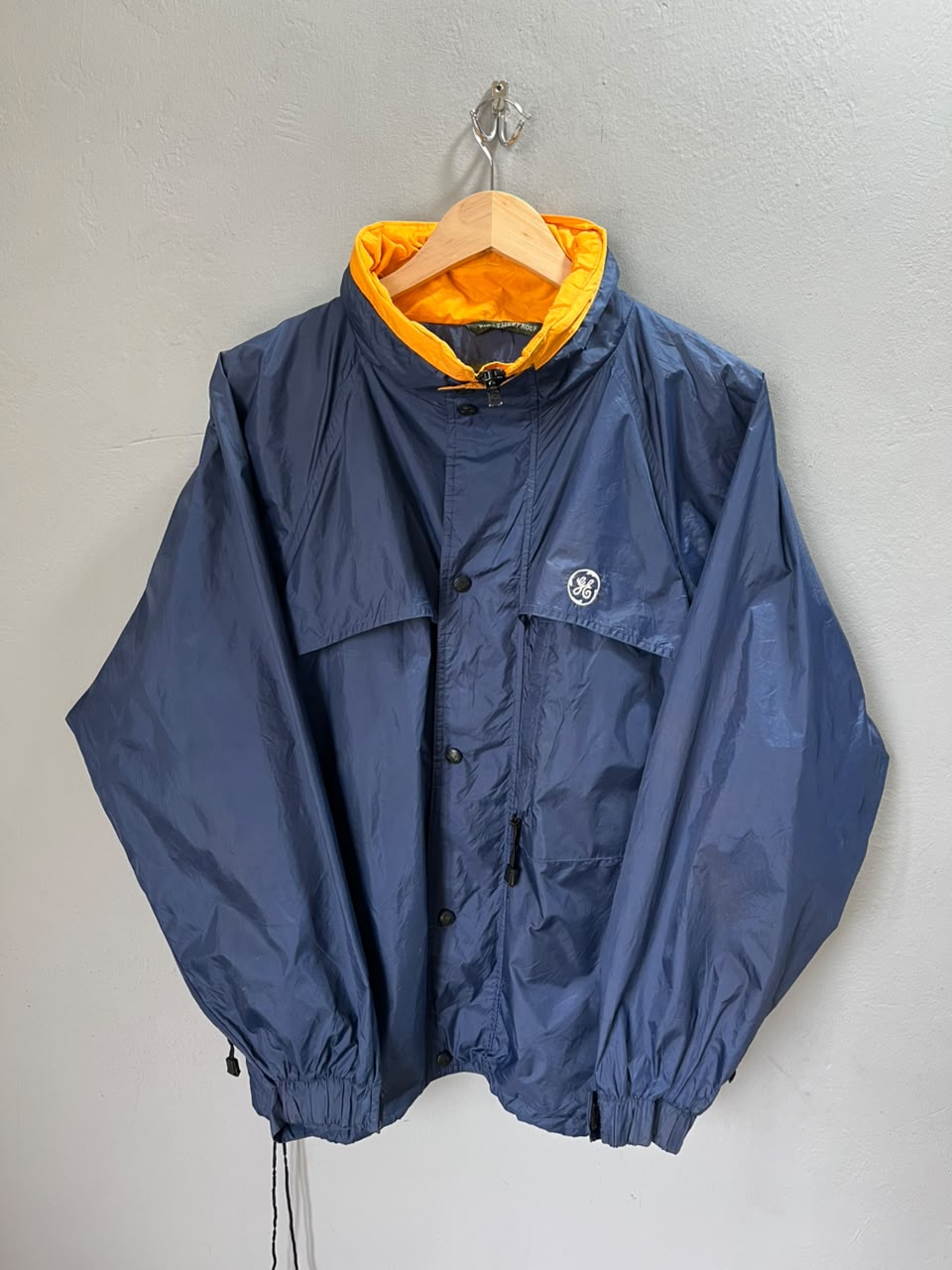 Weatherproof Windbreaker | Wind Cheater |Jackets| Sportswear , Gymwear & Activewear | Track& Field| Running | Winter wear