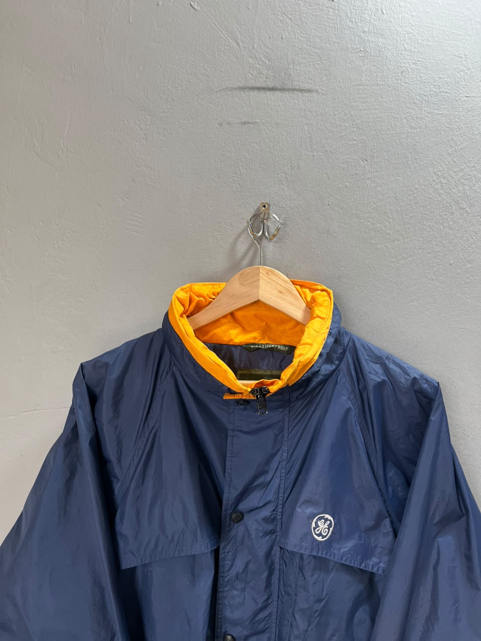 Weatherproof Windbreaker | Wind Cheater |Jackets| Sportswear , Gymwear & Activewear | Track& Field| Running | Winter wear