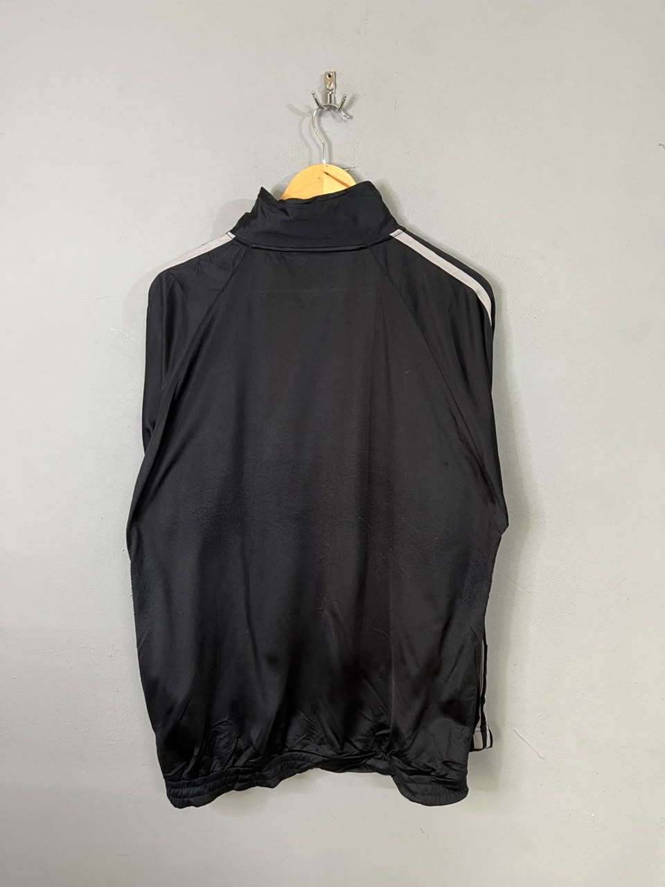 Spalding Windbreaker | Wind Cheater |Jackets| Sportswear , Gymwear & Activewear | Track& Field| Running | Winter wear