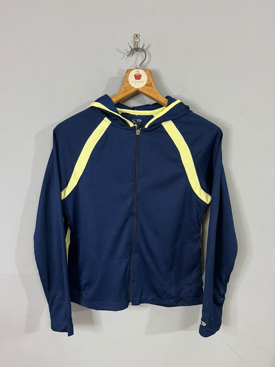 Champion Windbreaker | Wind Cheater |Jackets| Sportswear , Gymwear & Activewear | Track& Field| Running | Winter wear