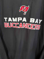 Windbreakers Vintage Streetwear Retro / Throwback - Tampa Bay Buccaneers