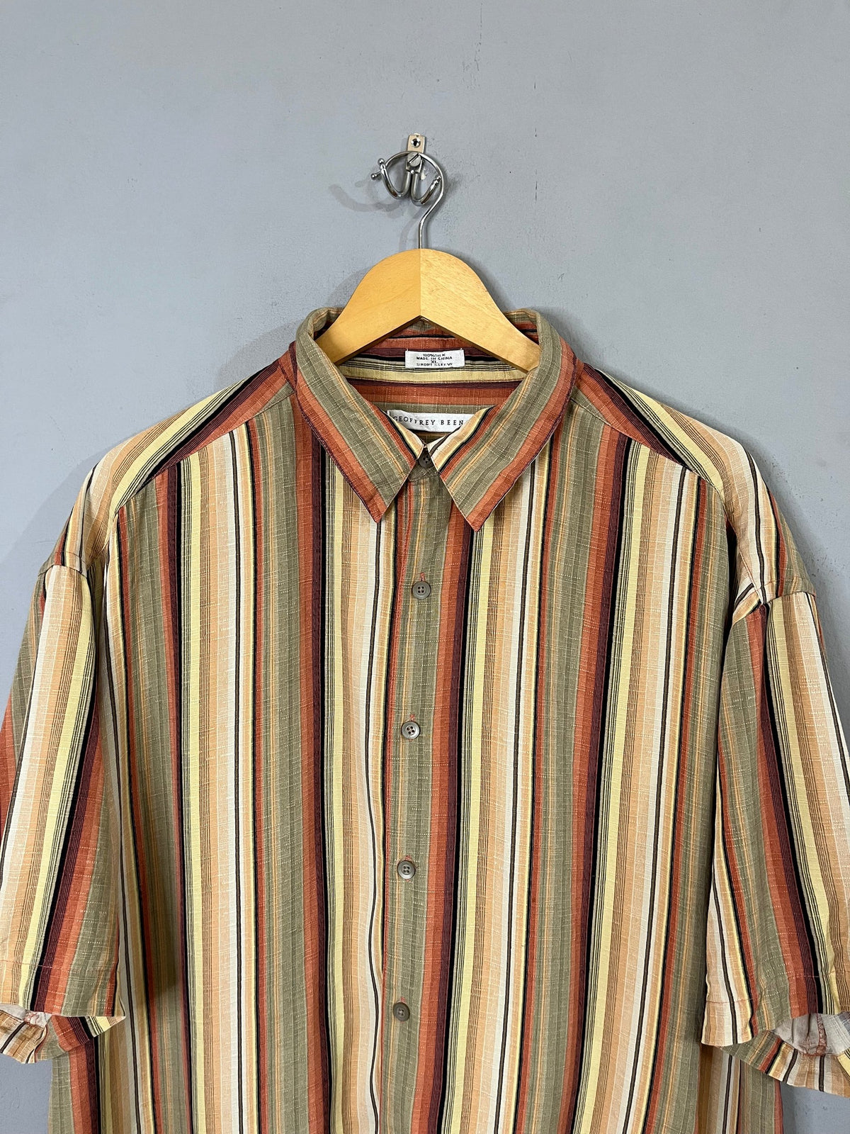 Half Sleeve Shirts Vintage Oversized Geoffrey Beene