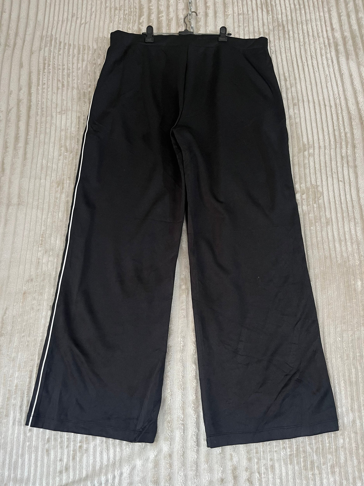 Track Pants Vintage Streetwear - New Woman Design