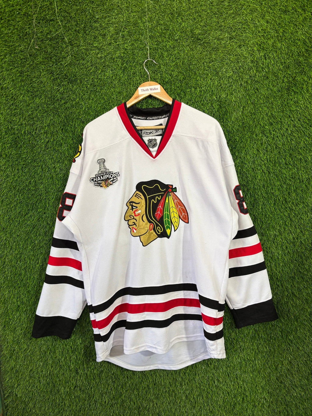 Ice Hockey Jerseys Vintage Retro / Throwback Y2K - Black Hawk Chicago