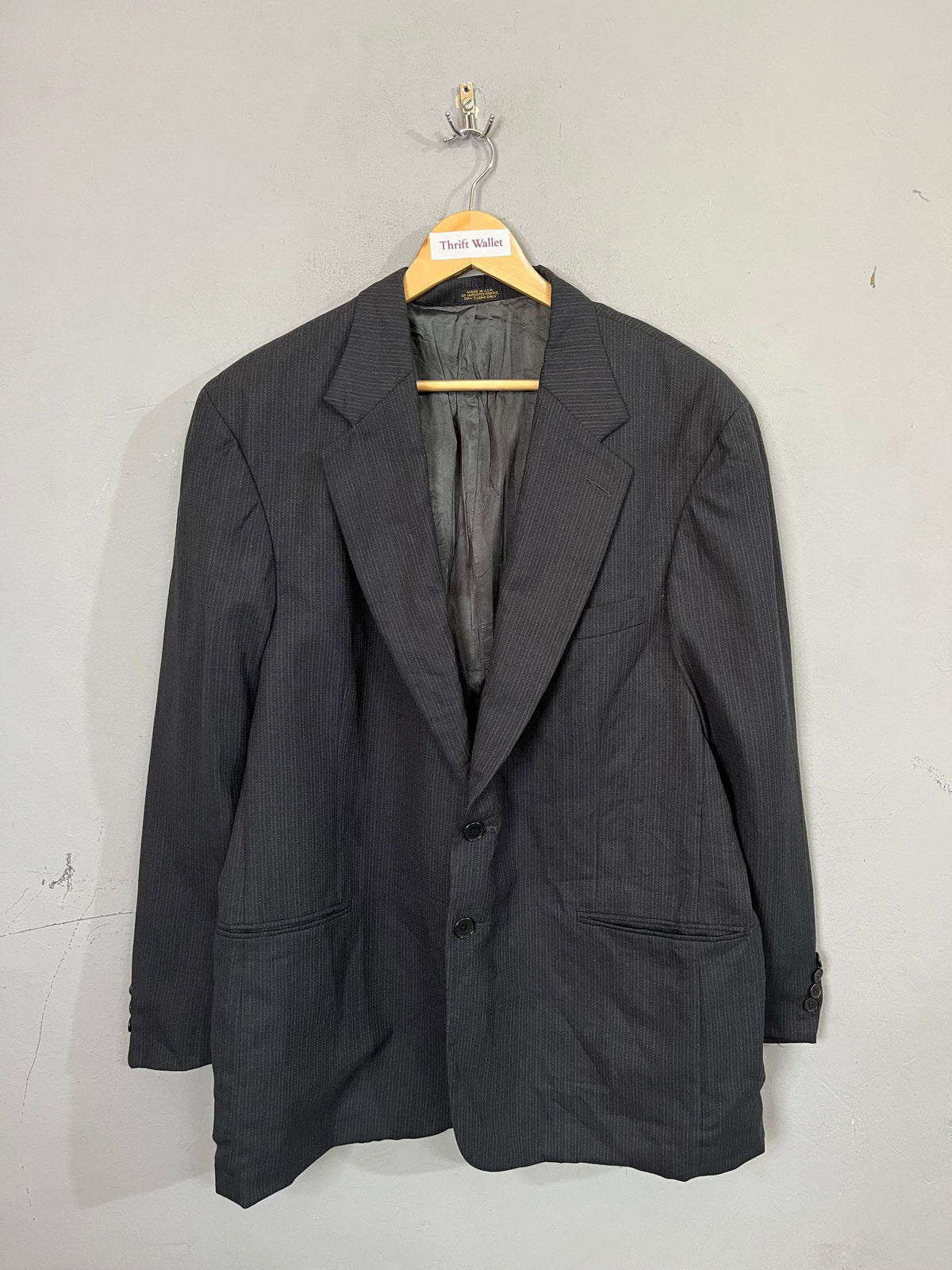 Suits/Blazzers/Wedding Suits/Formal Suits Oversized Geoffrey Beene