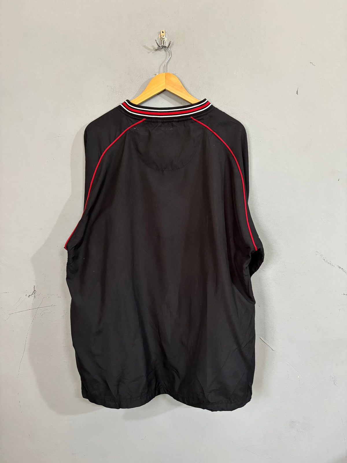 Windbreakers Vintage Streetwear Retro / Throwback - Tampa Bay Buccaneers