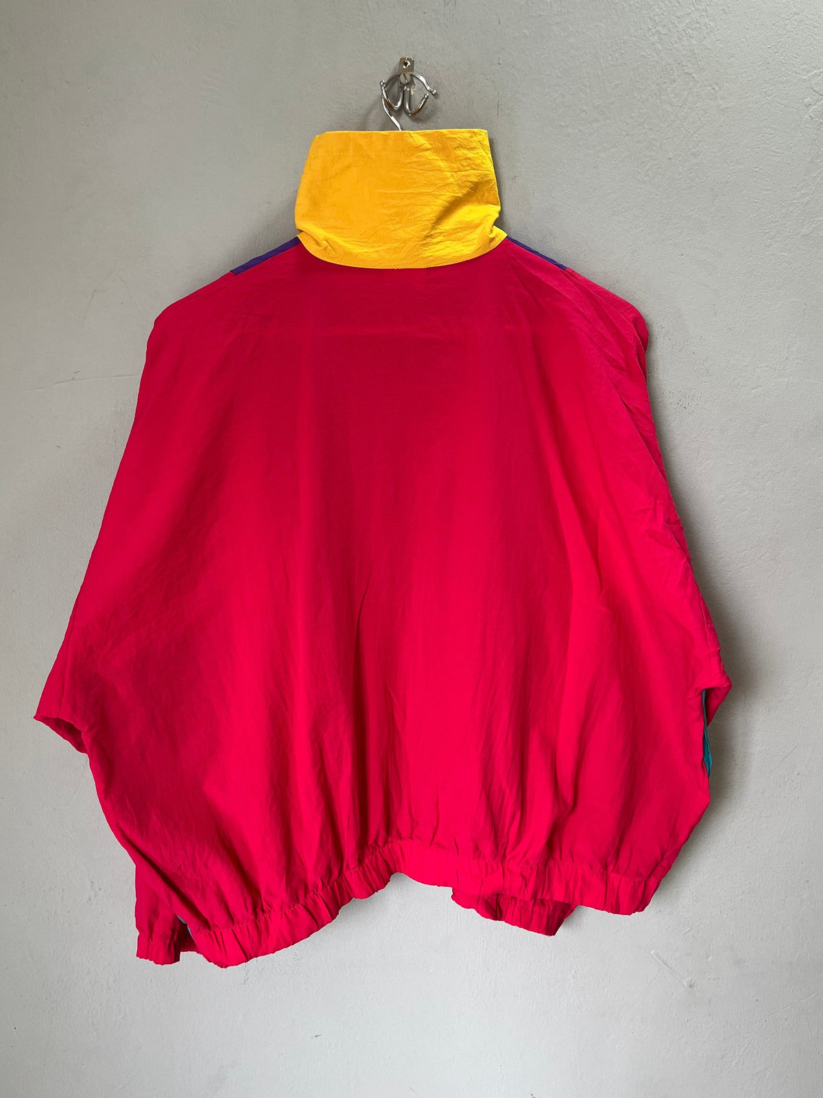 Windbreakers Vintage Retro / Throwback Y2K - Jennifer Laurin