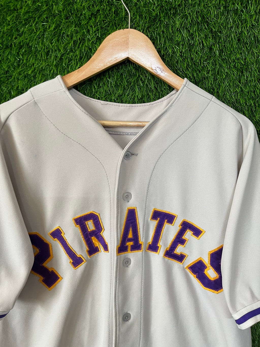 MLB Vintage Streetwear Pirates
