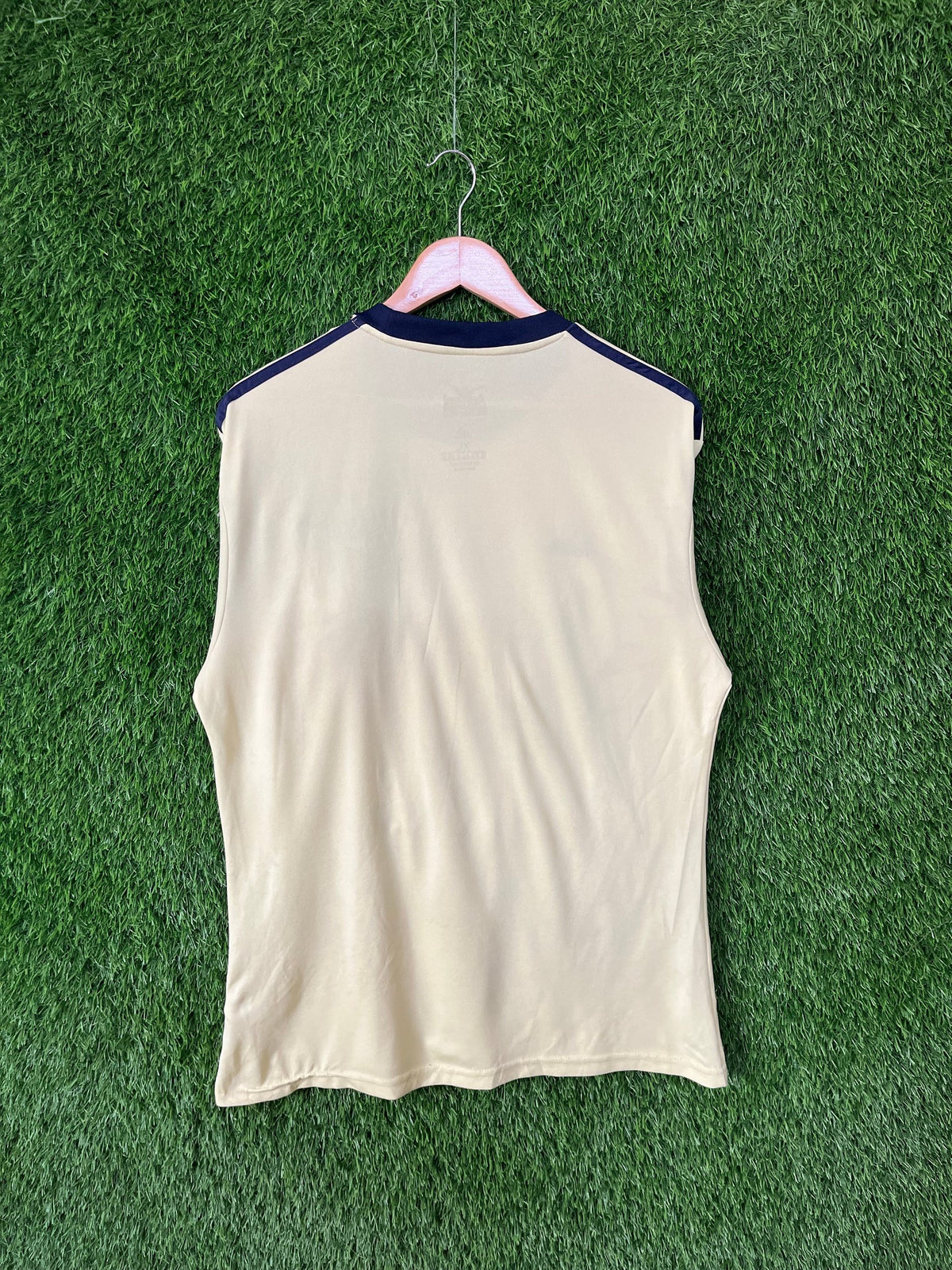 Football Vintage Streetwear Emirate’s Fly Better