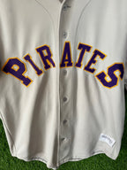 MLB Vintage Streetwear Pirates