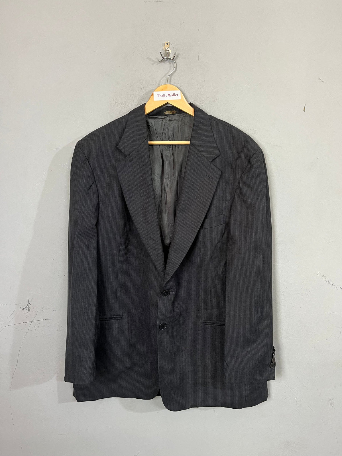 Suits/Blazzers/Wedding Suits/Formal Suits Oversized Geoffrey Beene