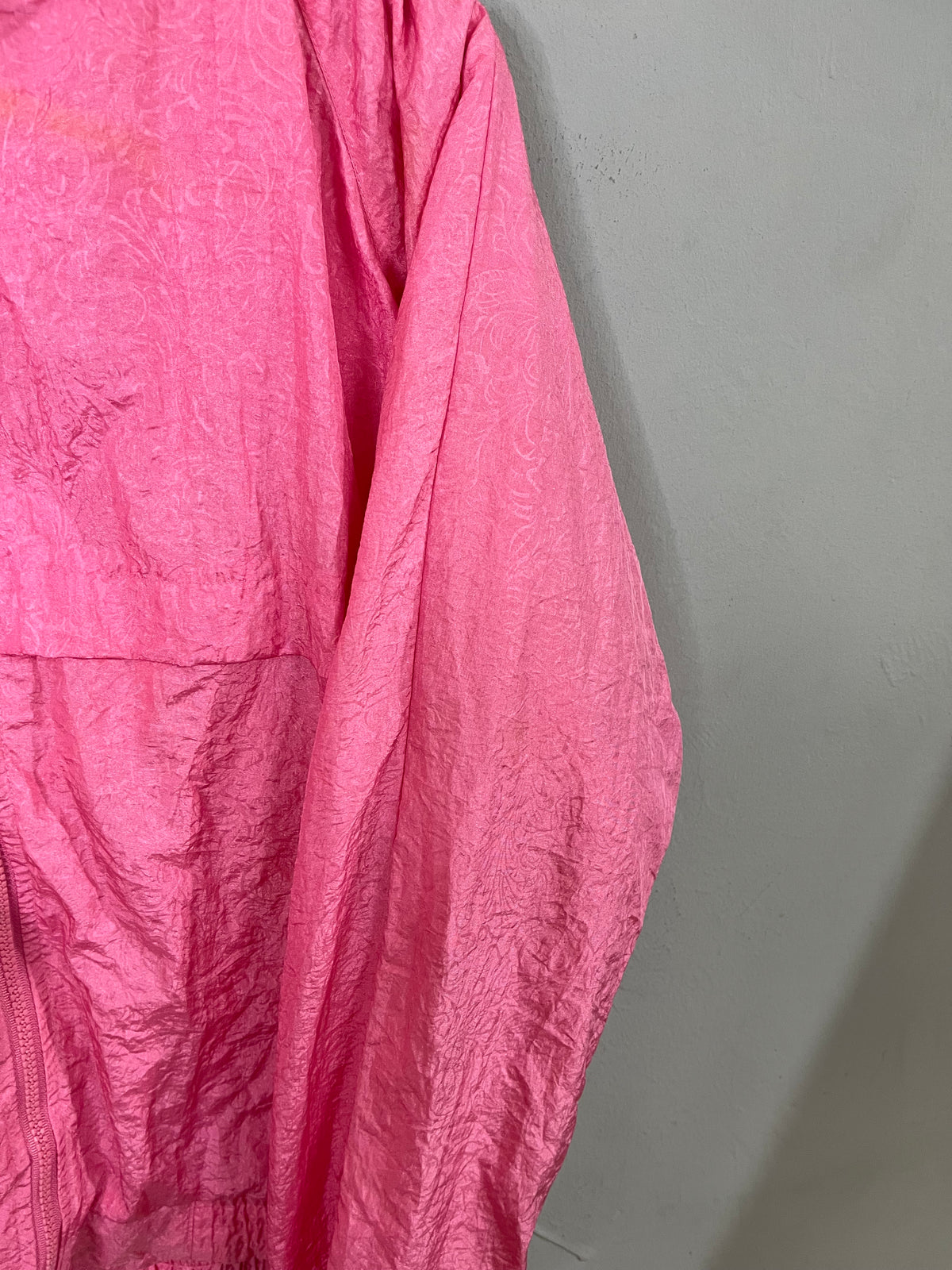 Windbreakers Oversized Distressed Leader