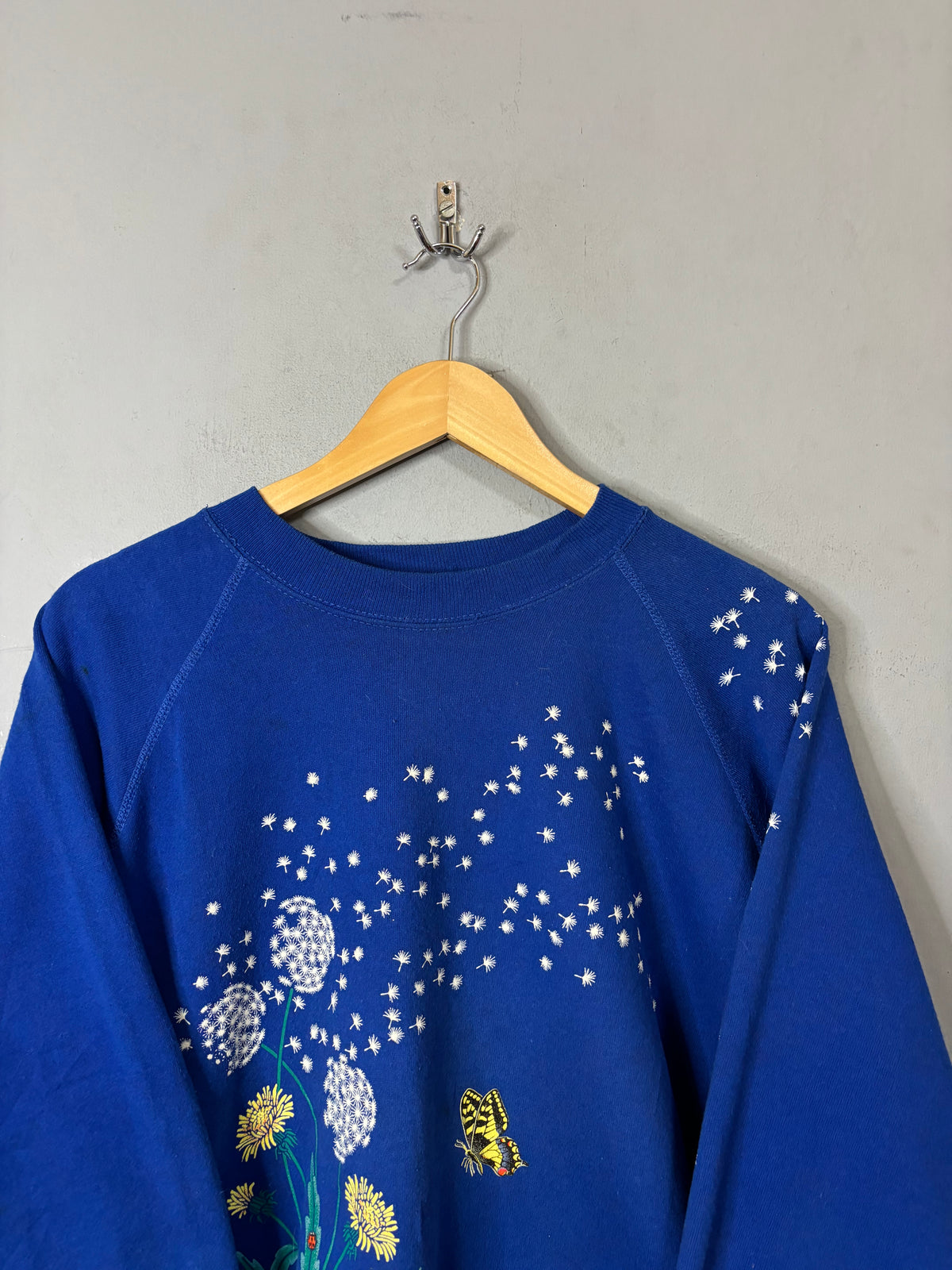 Sweatshirt Vintage Streetwear Plants & butterfly