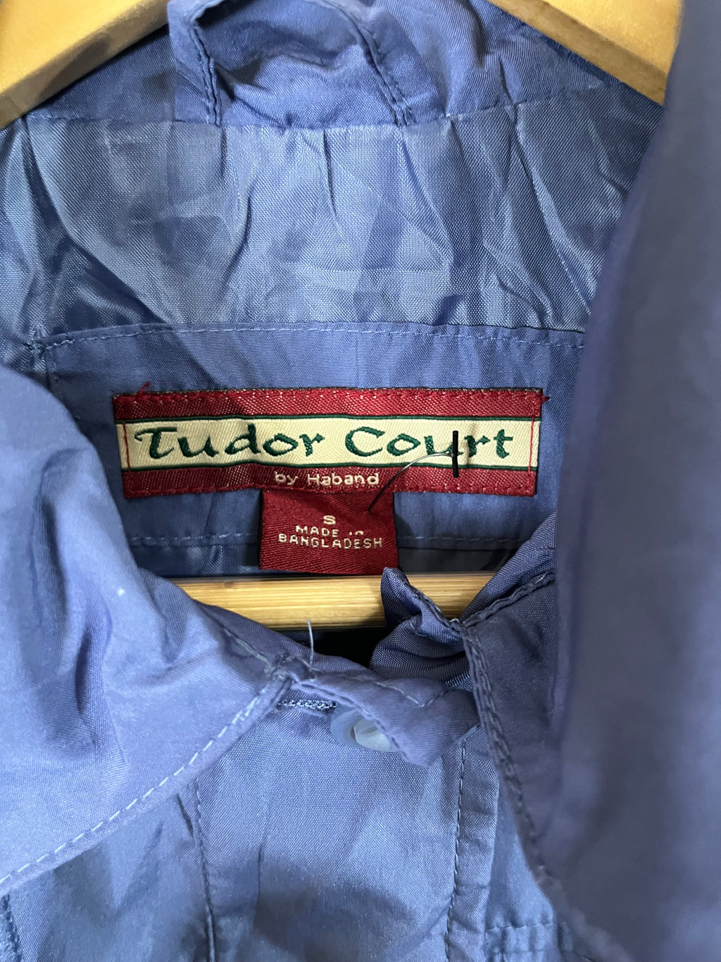 Windbreakers Vintage Streetwear Tudor court