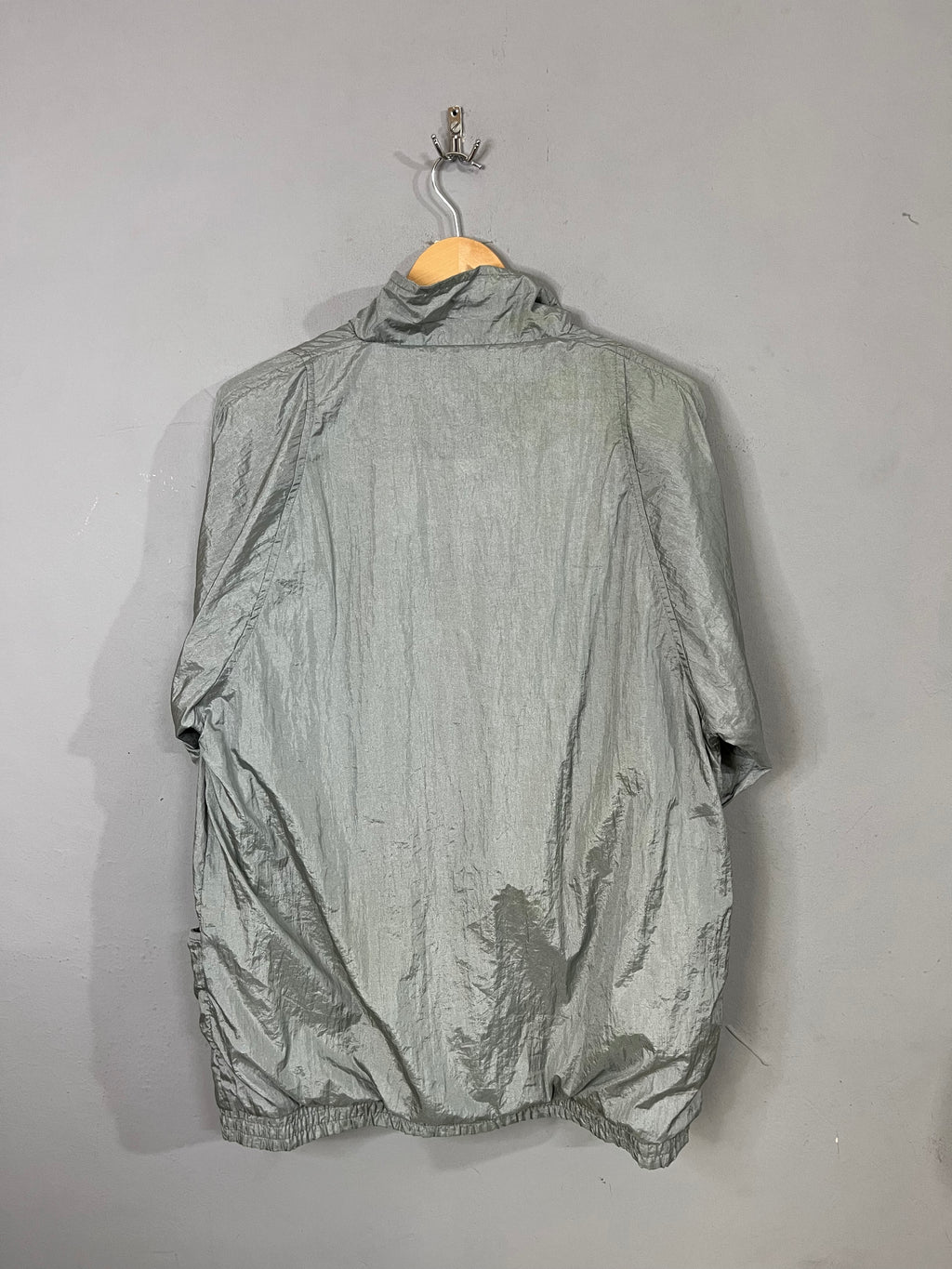 Windbreakers Vintage Streetwear Tudor court
