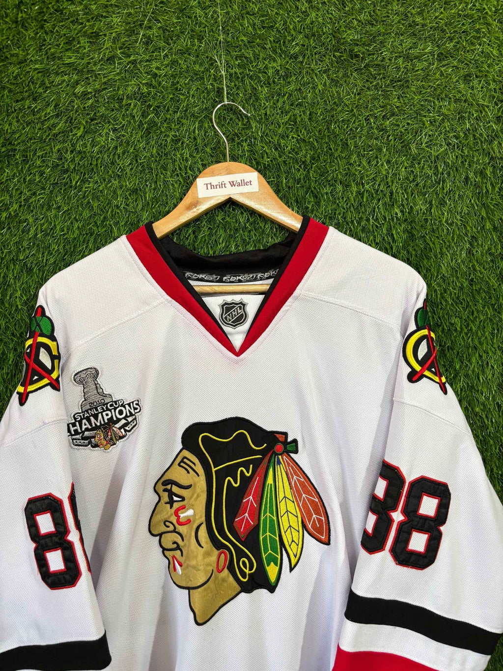 Ice Hockey Jerseys Vintage Retro / Throwback Y2K - Black Hawk Chicago