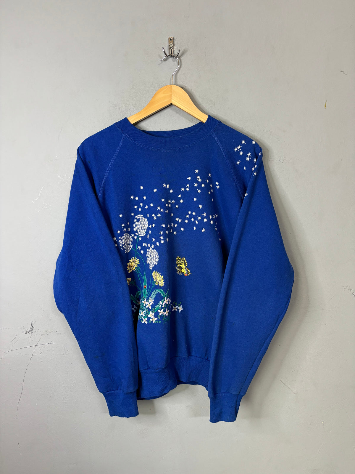Sweatshirt Vintage Streetwear Plants & butterfly