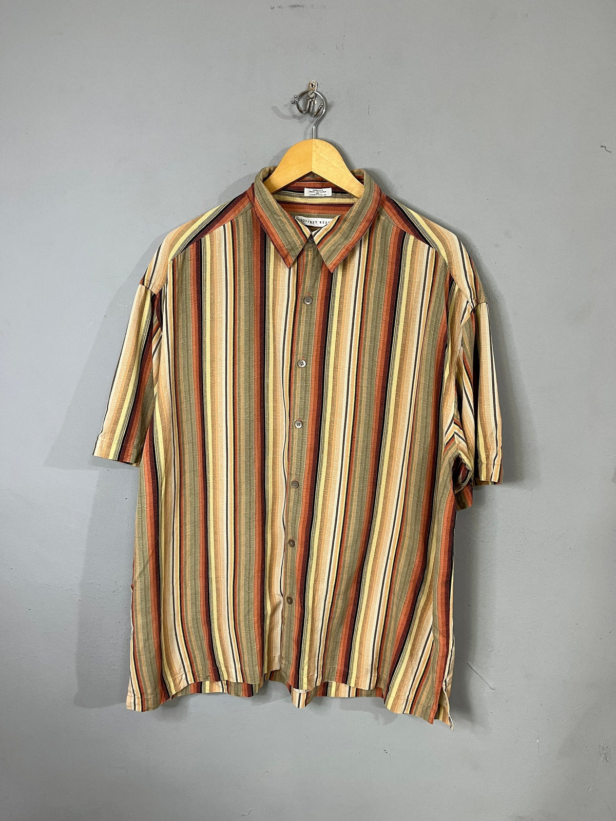 Half Sleeve Shirts Vintage Oversized Geoffrey Beene