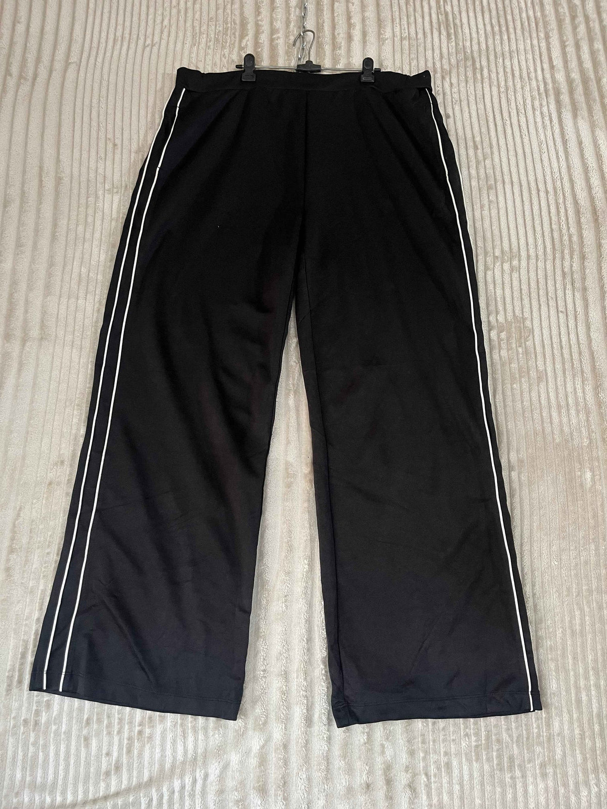 Track Pants Vintage Streetwear - New Woman Design
