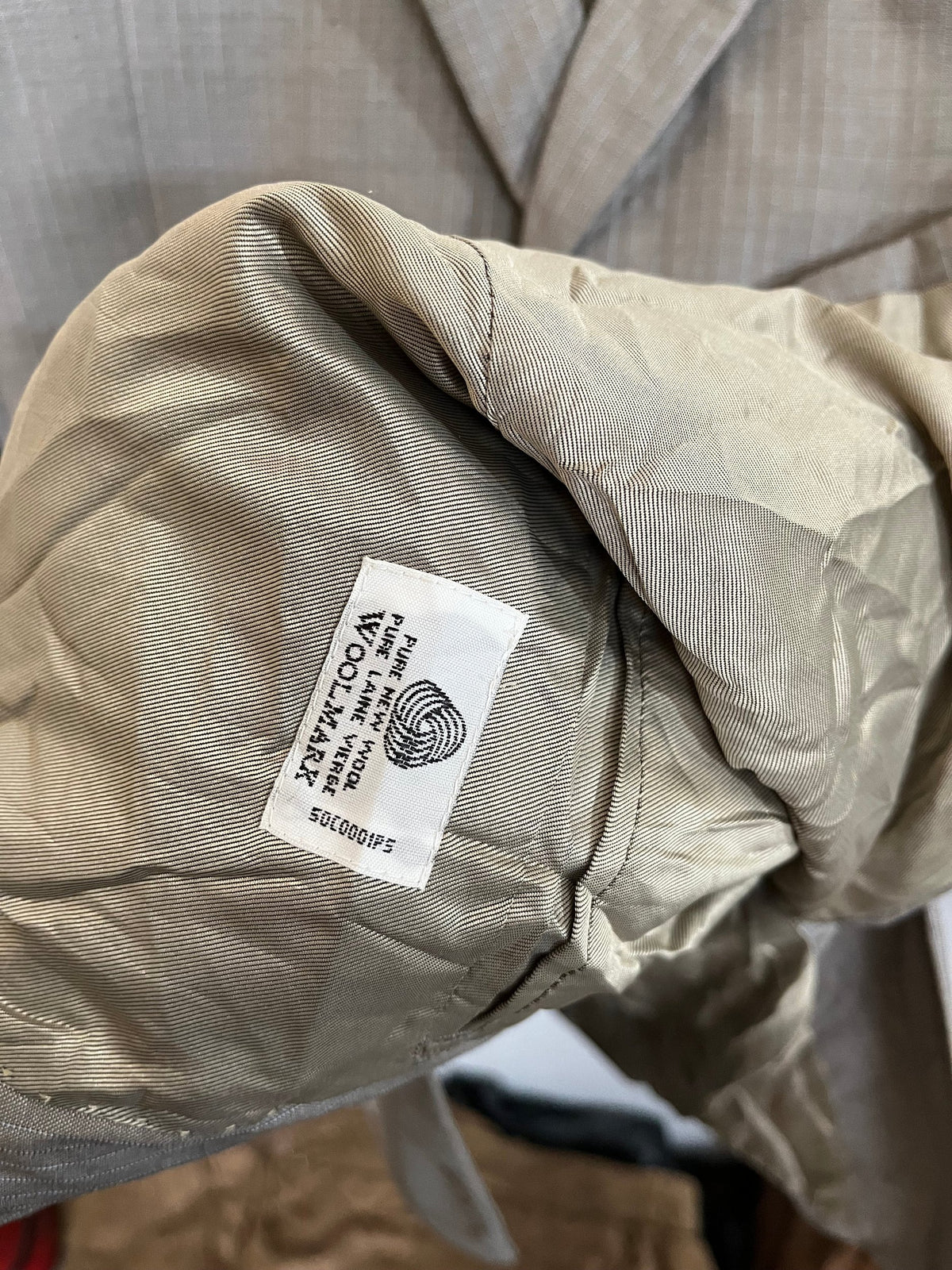 Suits/Blazzers/Wedding Suits/Formal Suits Oversized Wool Mark