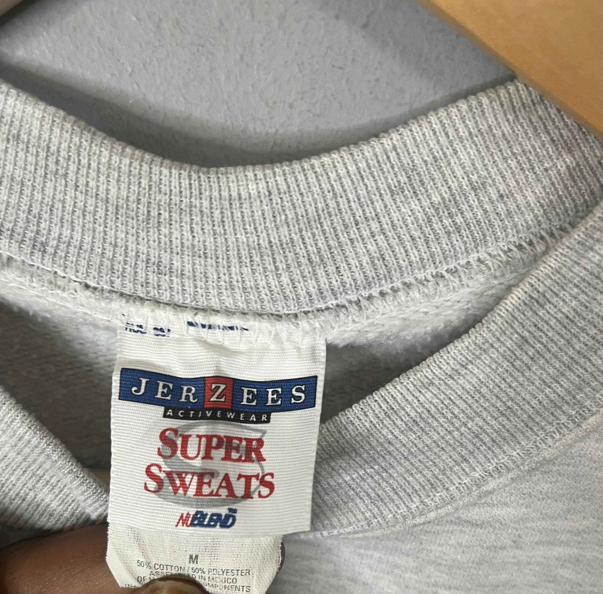 Sweatshirt Vintage Streetwear Cedar Inn Resort