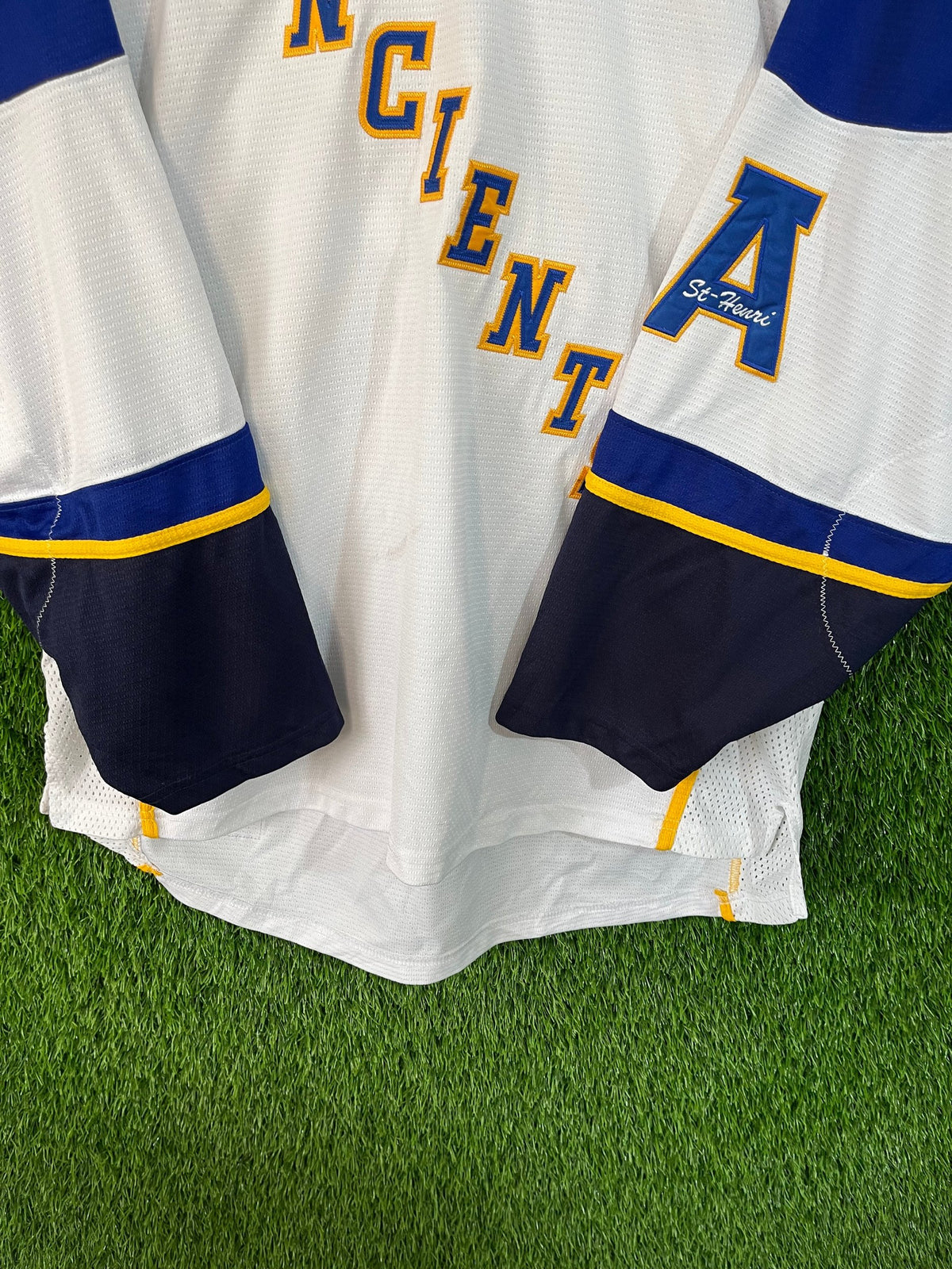 Ice Hockey Jerseys Vintage Retro / Throwback Y2K - Ancients 70