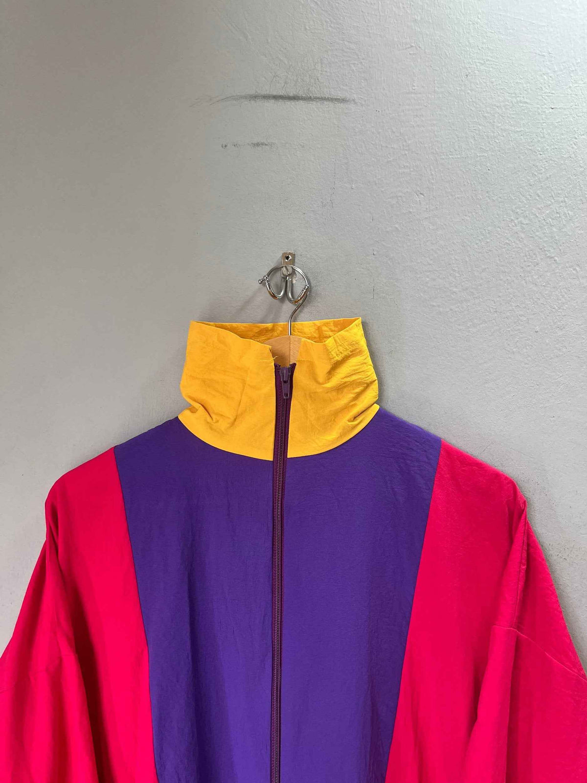 Windbreakers Vintage Retro / Throwback Y2K - Jennifer Laurin