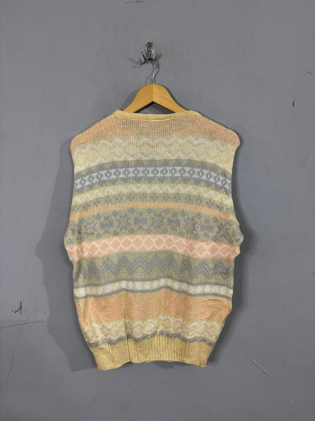 Cardigan Vintage Winter Wear - Nora