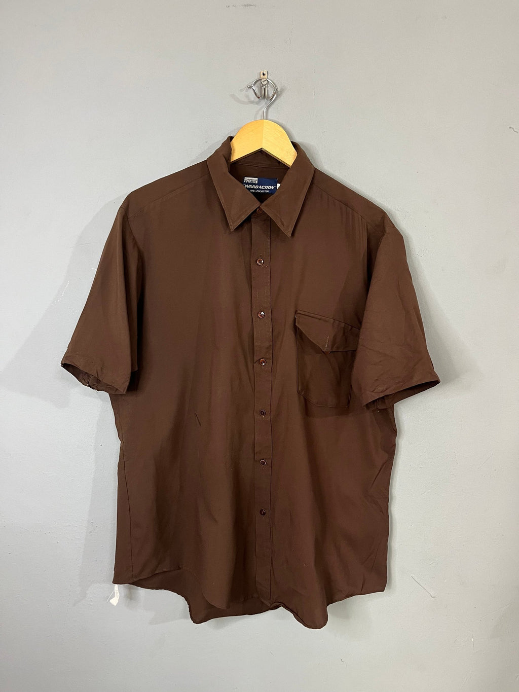 Half Sleeve Shirts Retro Distressed Ward Action