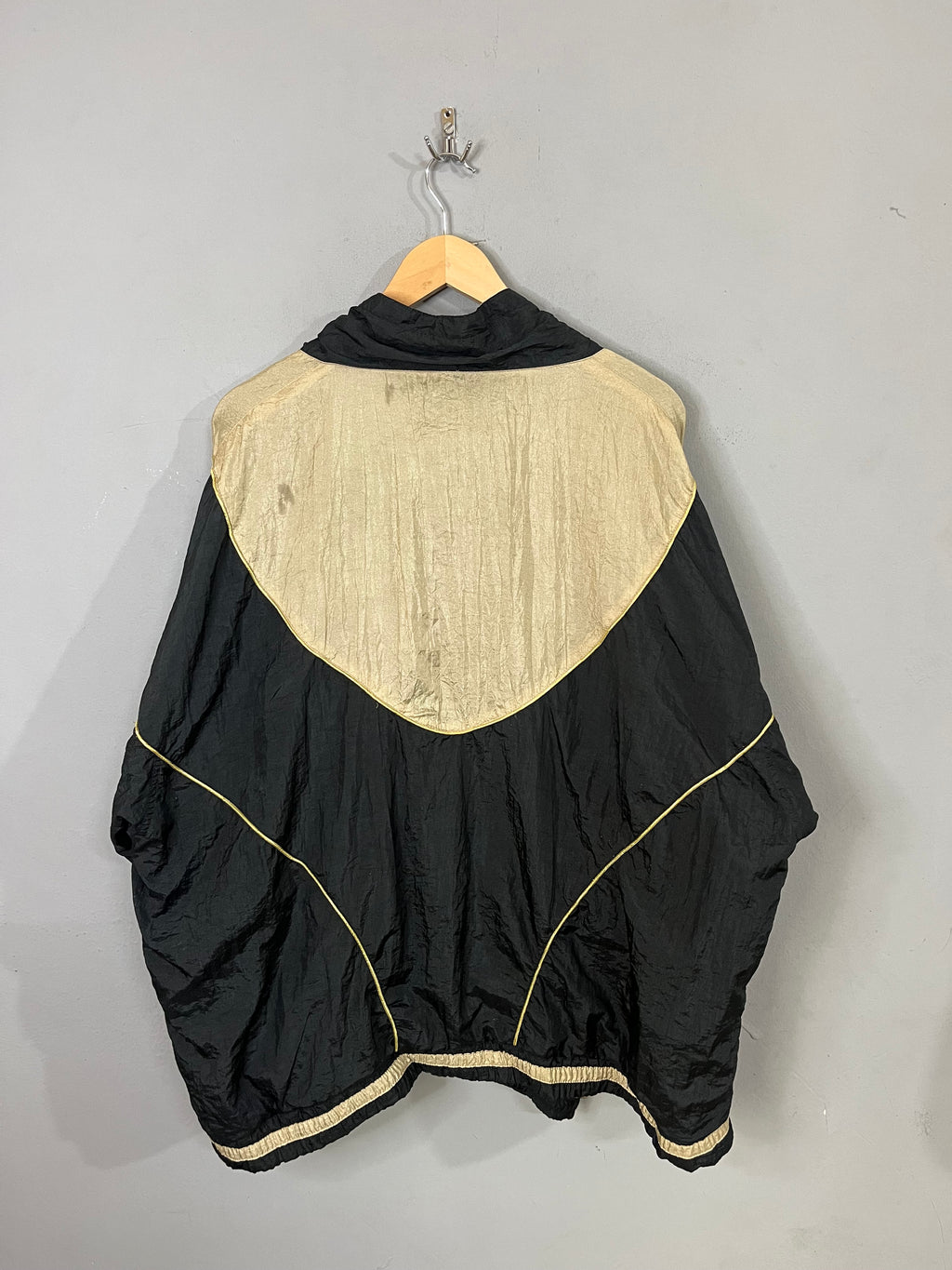 Windbreakers Vintage Rare Find EVR