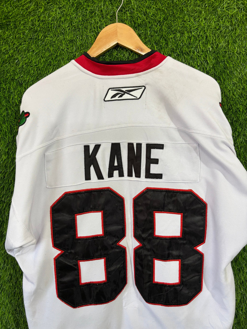 Ice Hockey Jerseys Vintage Retro / Throwback Y2K - Black Hawk Chicago