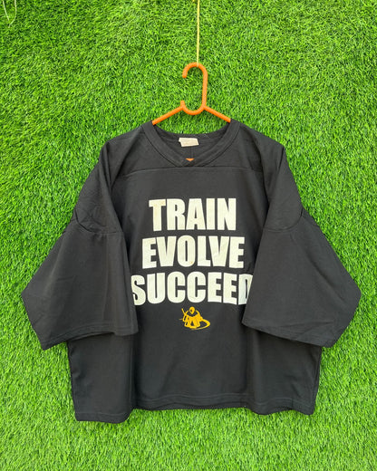 Train evolve succed (Oversized Half sleeve T Shirt or jersey unisex)